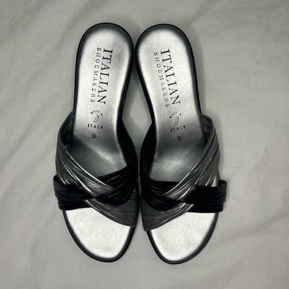 Italian Shoemakers Women's Black and Silver Sandals - Picture 1 of 4